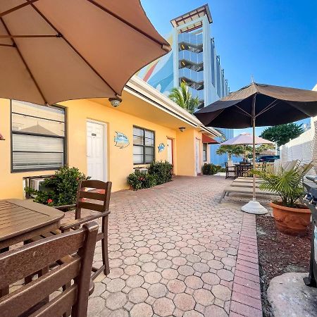 Greniers Hotel Hollywood Luaran gambar